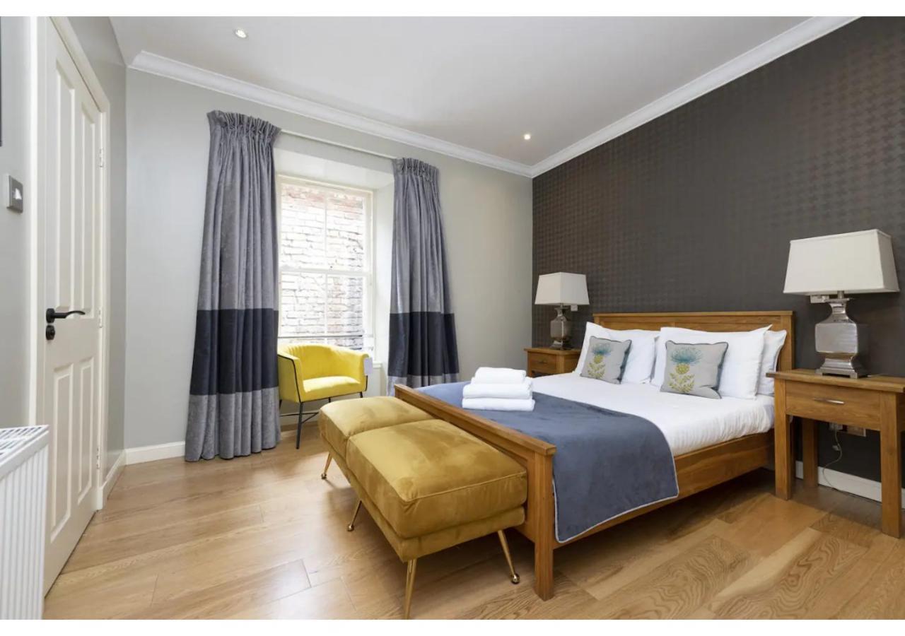 Royal Mile Apartments By Joivy Edinburgh Luaran gambar