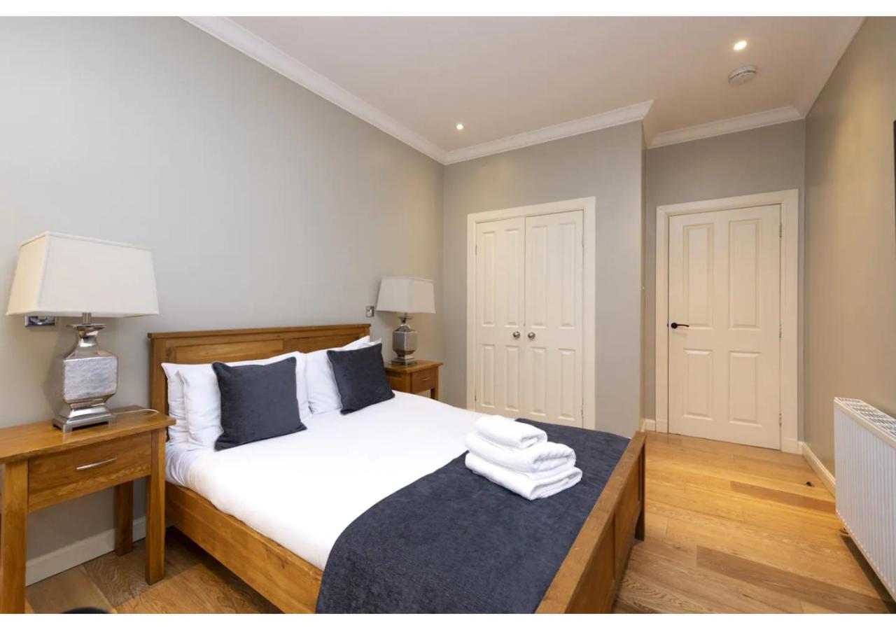Royal Mile Apartments By Joivy Edinburgh Luaran gambar