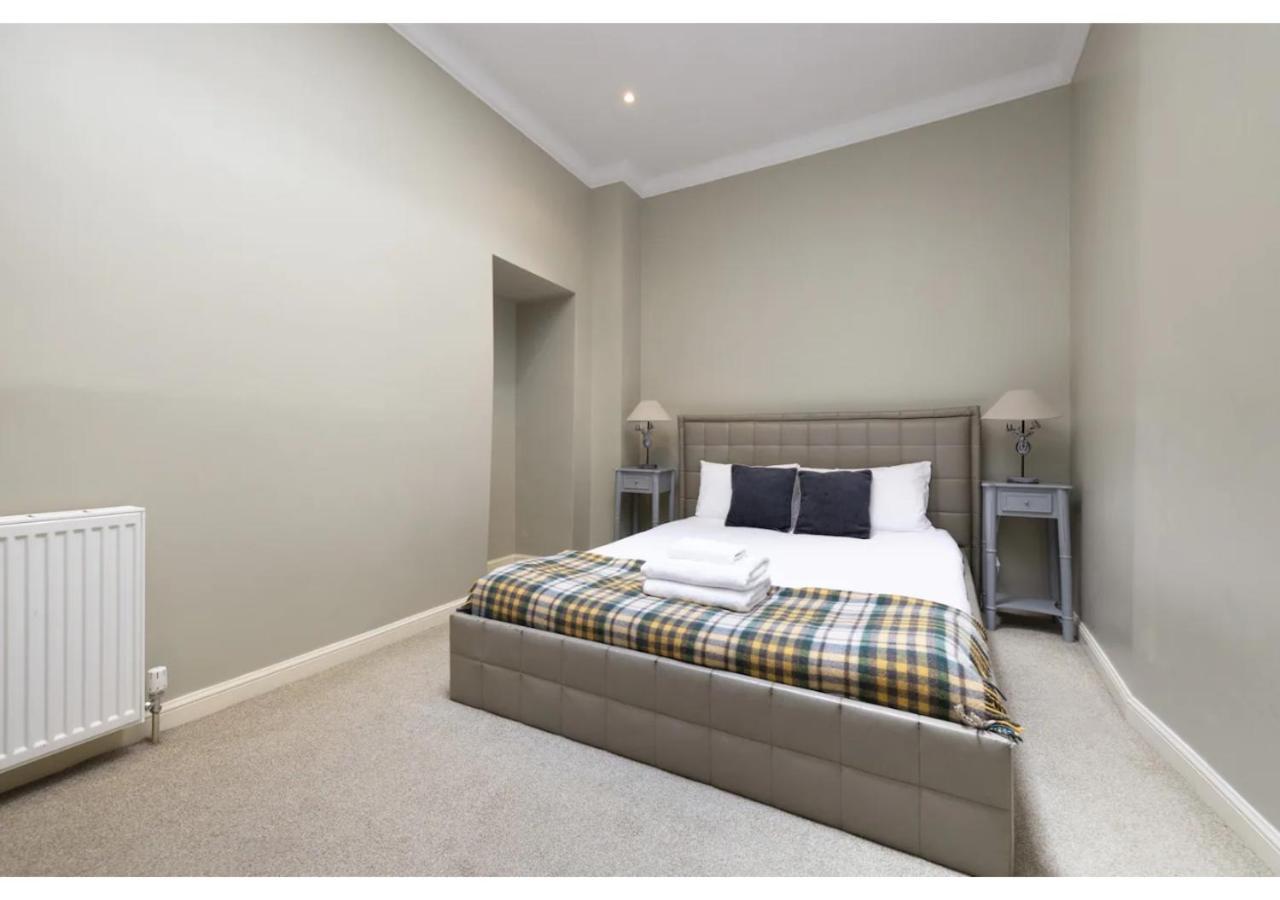 Royal Mile Apartments By Joivy Edinburgh Luaran gambar