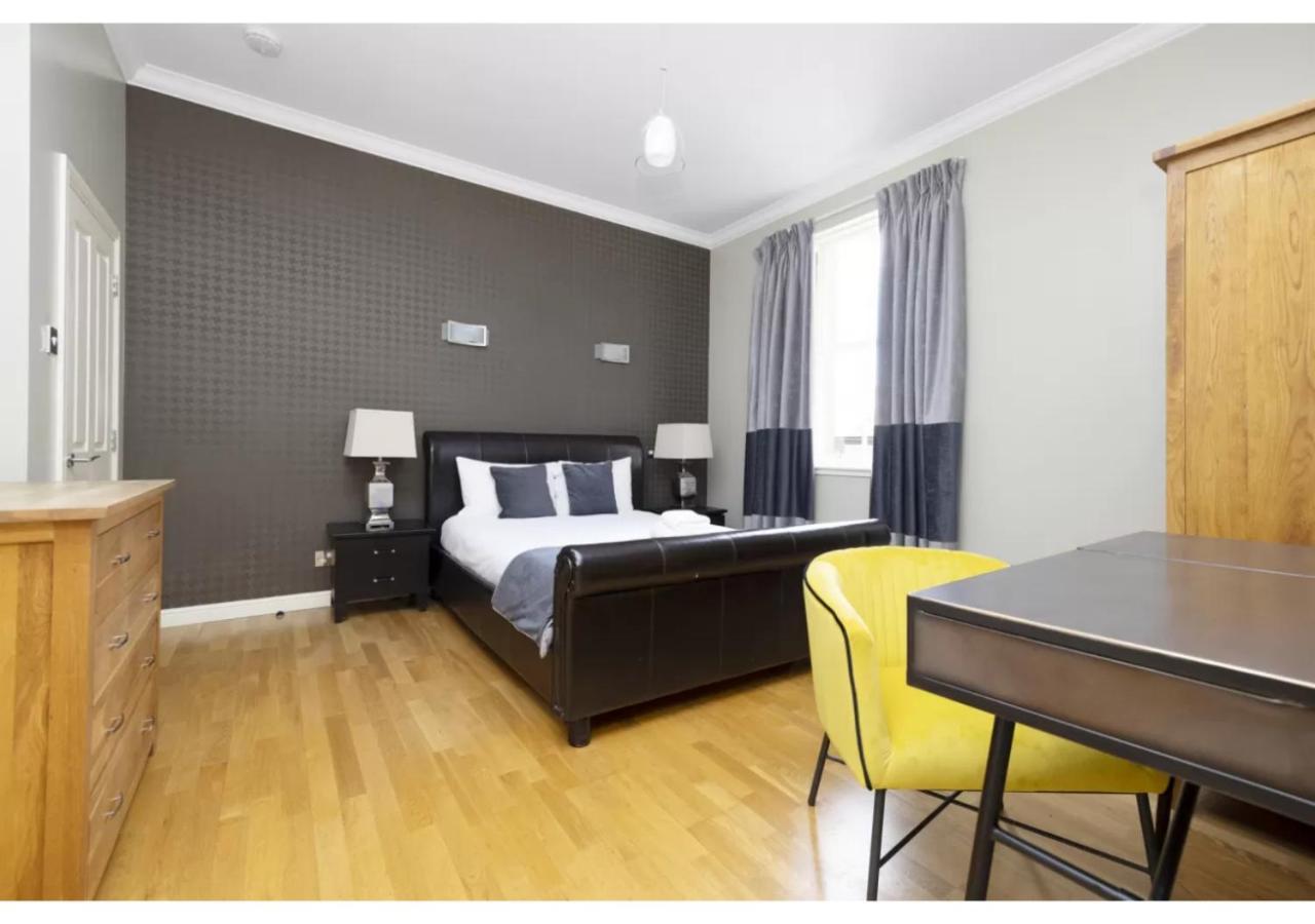 Royal Mile Apartments By Joivy Edinburgh Luaran gambar