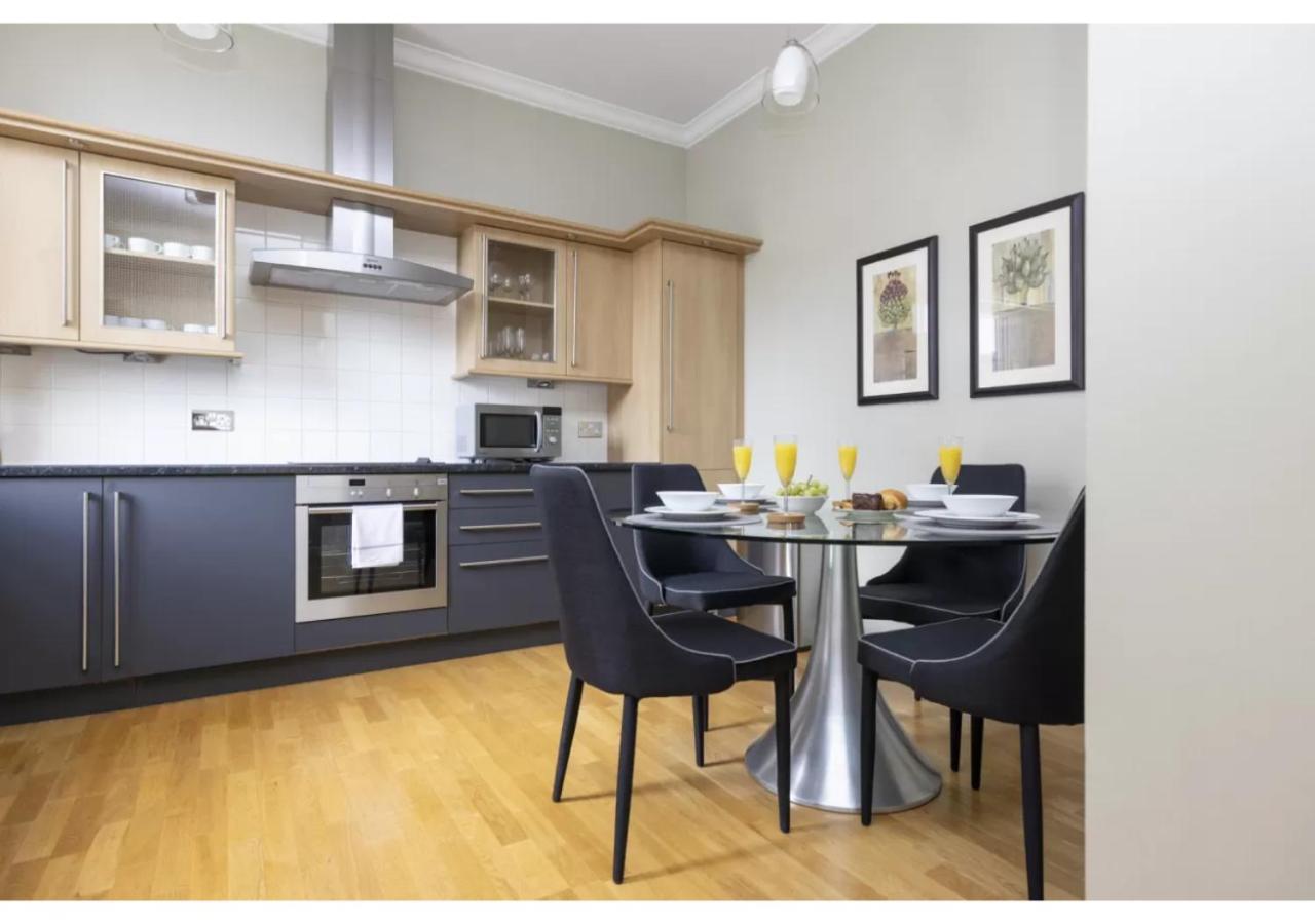 Royal Mile Apartments By Joivy Edinburgh Luaran gambar