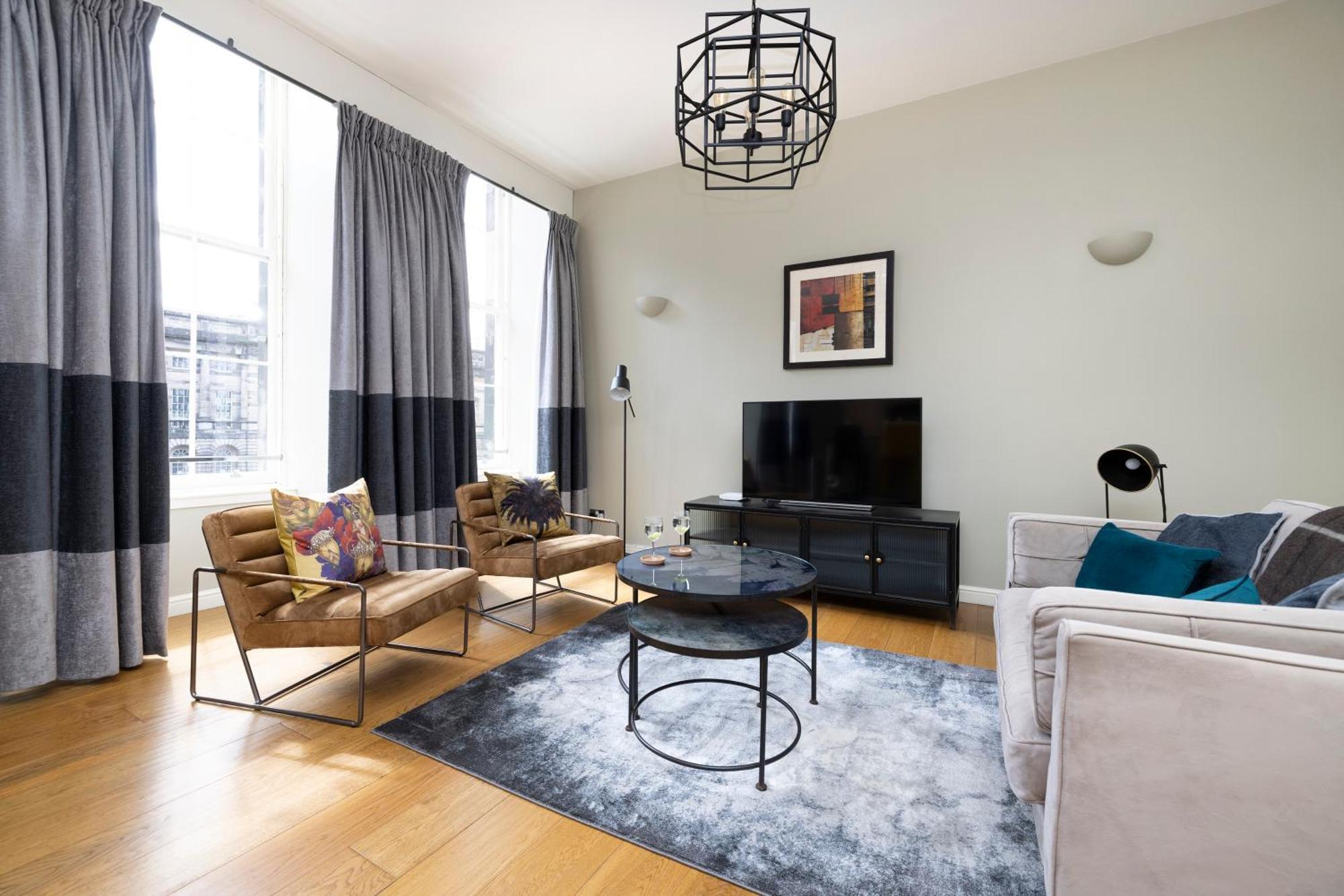 Royal Mile Apartments By Joivy Edinburgh Luaran gambar